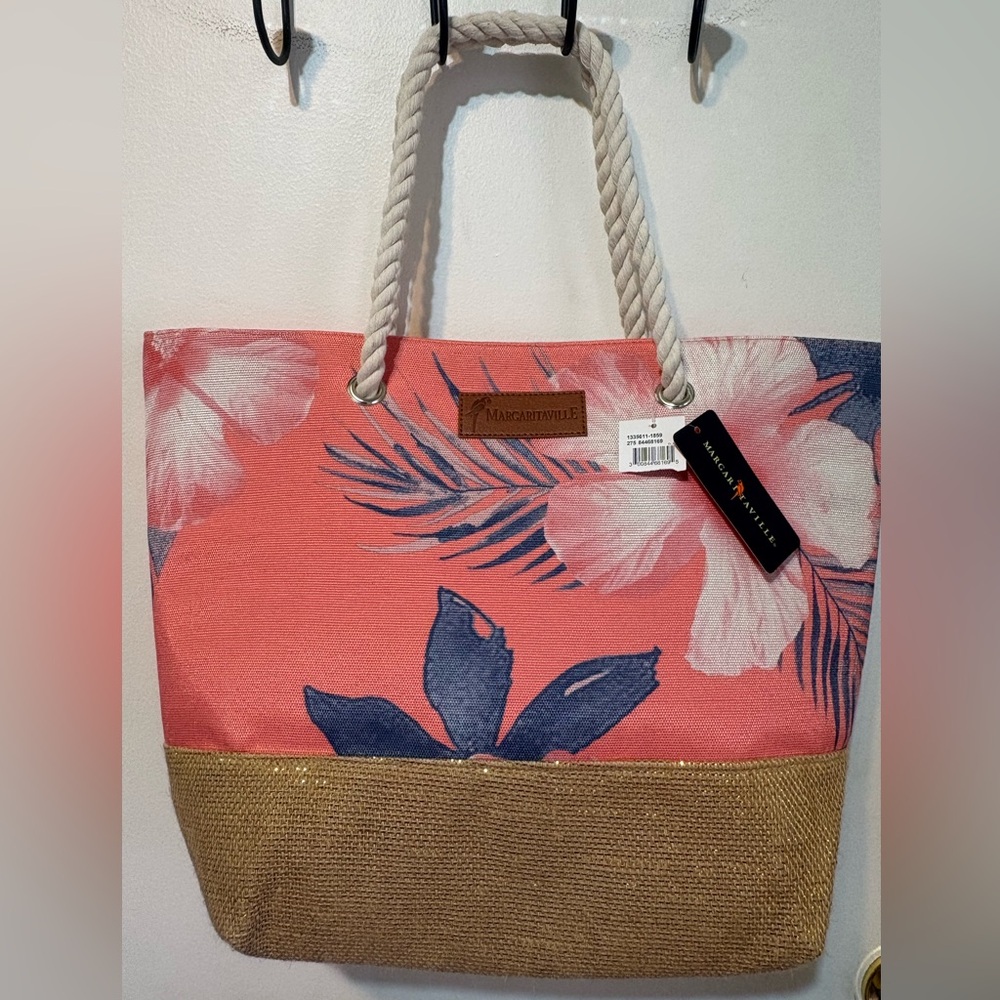 Margaritaville NWT Coral and Navy Tropical Rope-Handle Tote/snap closure. 18X14